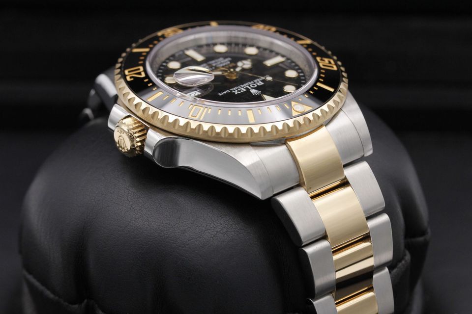 Rolex Sea-Dweller 126603 Image 4